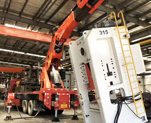 铜陵郊区提升工作效率，选择优质折臂吊租赁服务