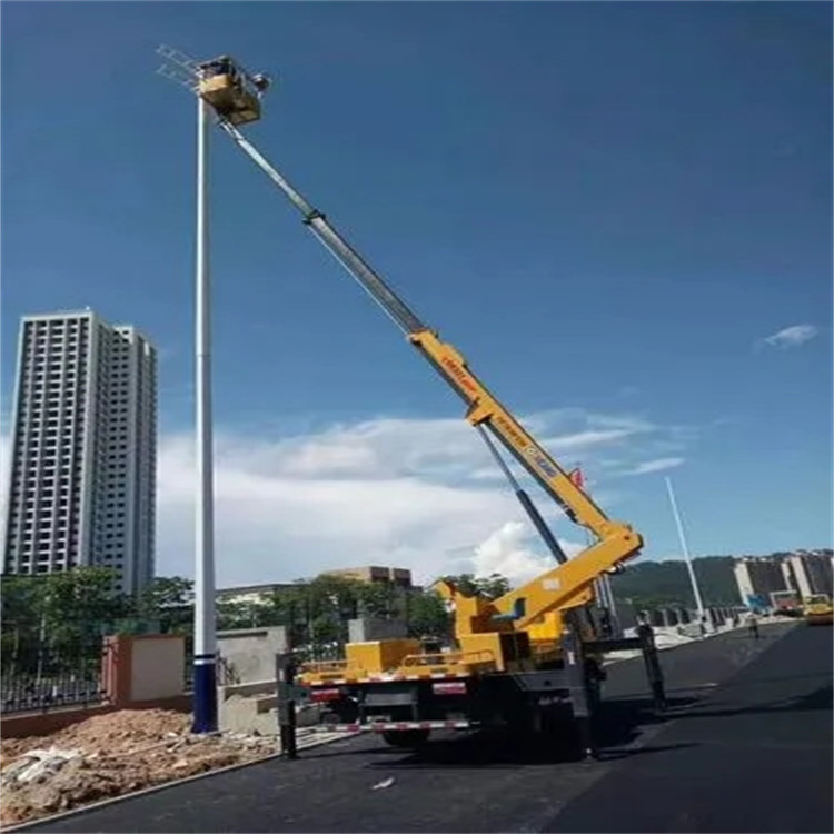 铜陵郊区维修路灯的曲臂升降车出租