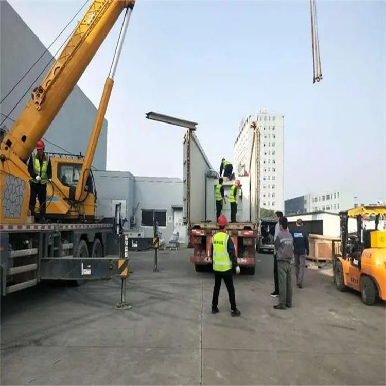 铜陵郊区如何找到附近的吊车救援服务